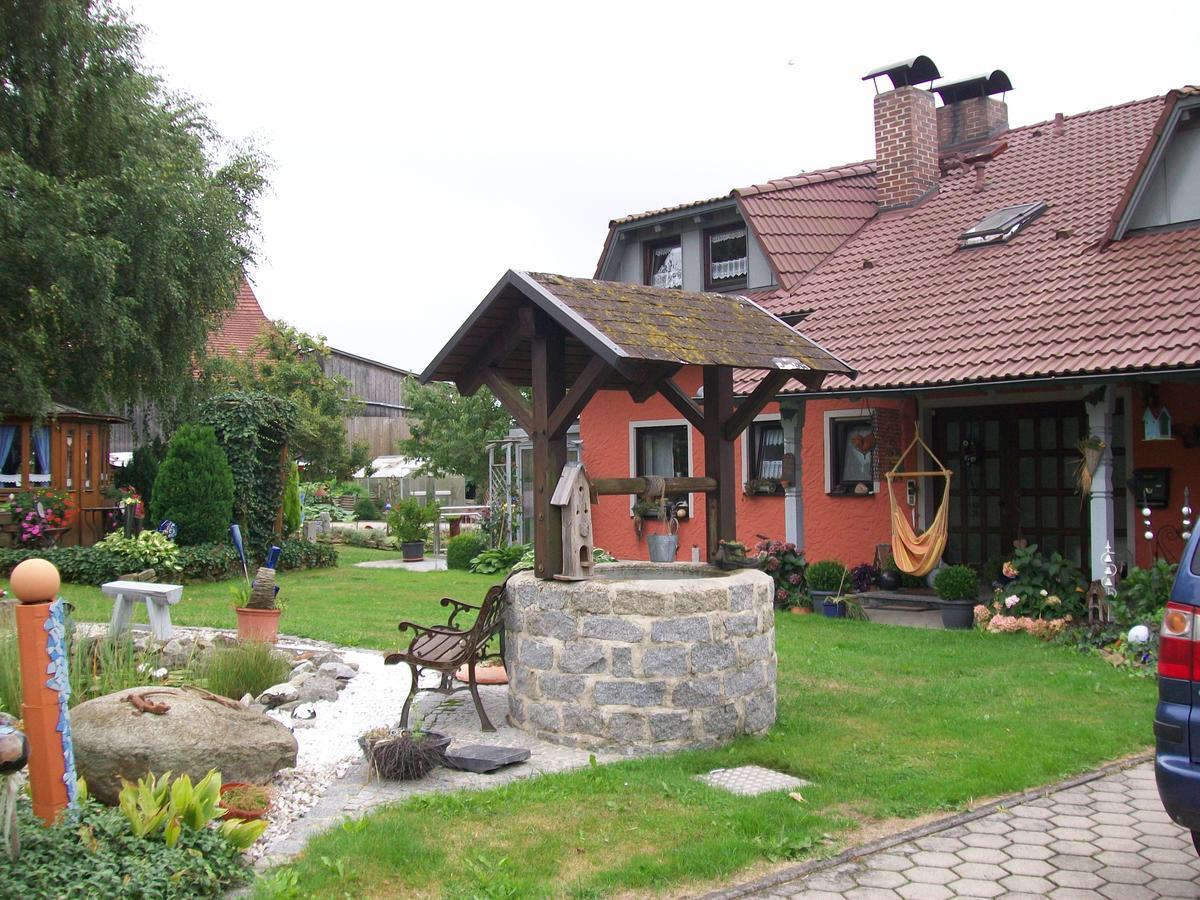 Ferienwohnung Haus Monika Roetz Exterior photo